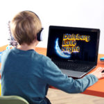 Gut gemacht - Schüler arbeitet am Laptop